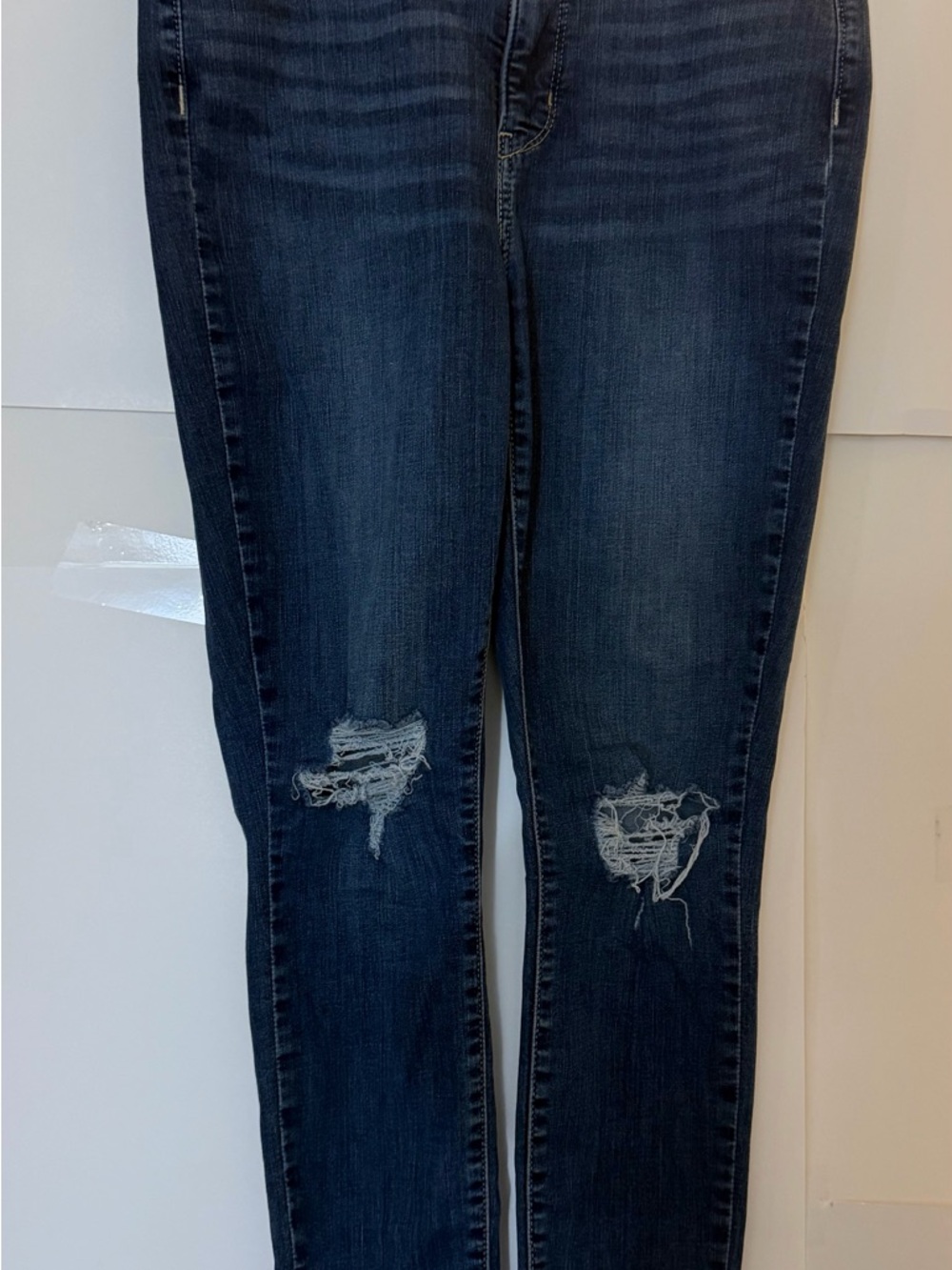 Women's Dark Blue Distressed Skinny Jeans